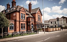 The Queen'S Head